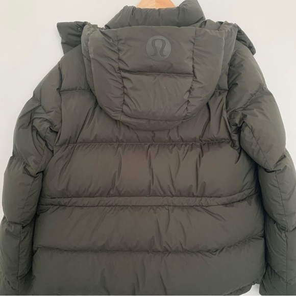 Lulu lemon puffer coat sz 4 (fits oversized) - Picture 4 of 9